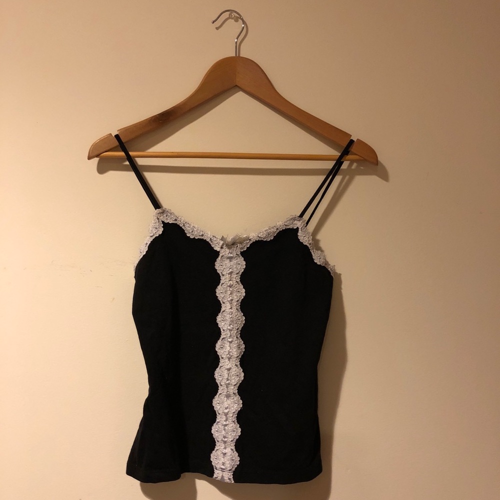 Lace Detailed Spaghetti Strapped Tank Top